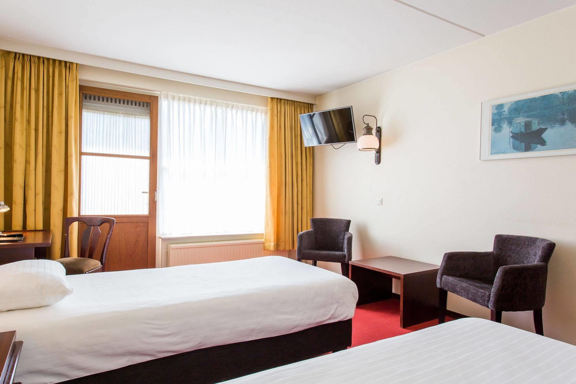 Hotel Restaurant Ruimzicht Zeddam Luaran gambar